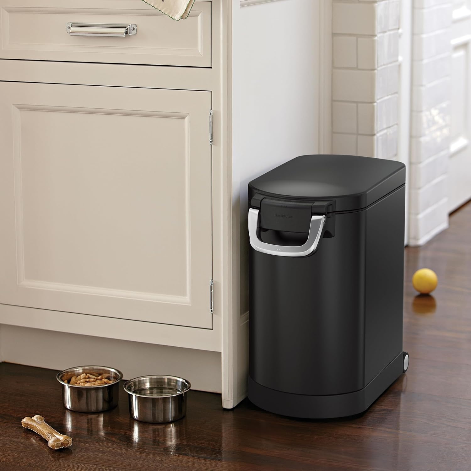 image:imagesimplehuman 35 Liter 40 lb 181 kg XLarge Pet Food Storage Container for Dog Food Cat Food and Bird Feed Brushed Stainless SteelMatte Black