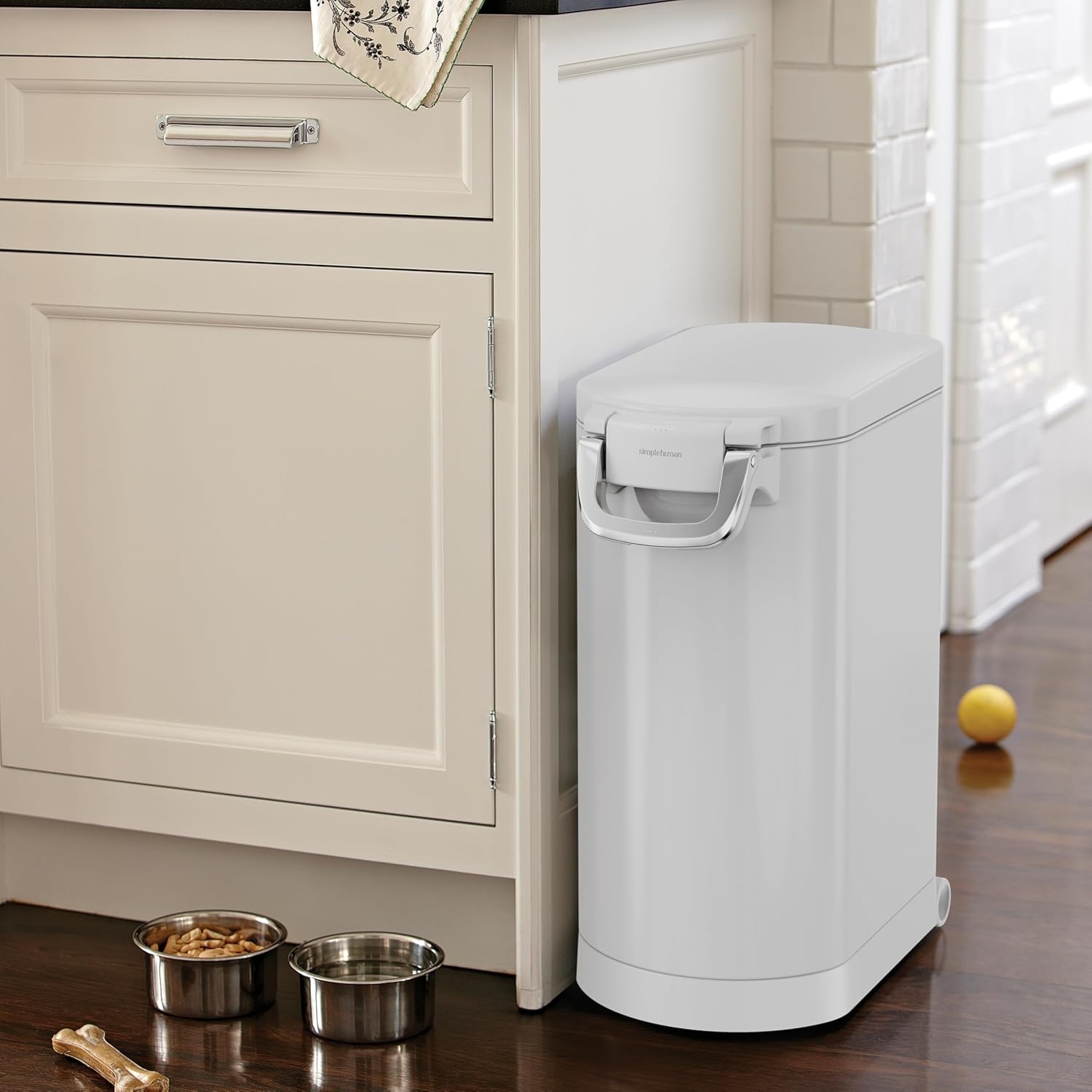 image:imagesimplehuman 35 Liter 40 lb 181 kg XLarge Pet Food Storage Container for Dog Food Cat Food and Bird Feed Brushed Stainless SteelWhite